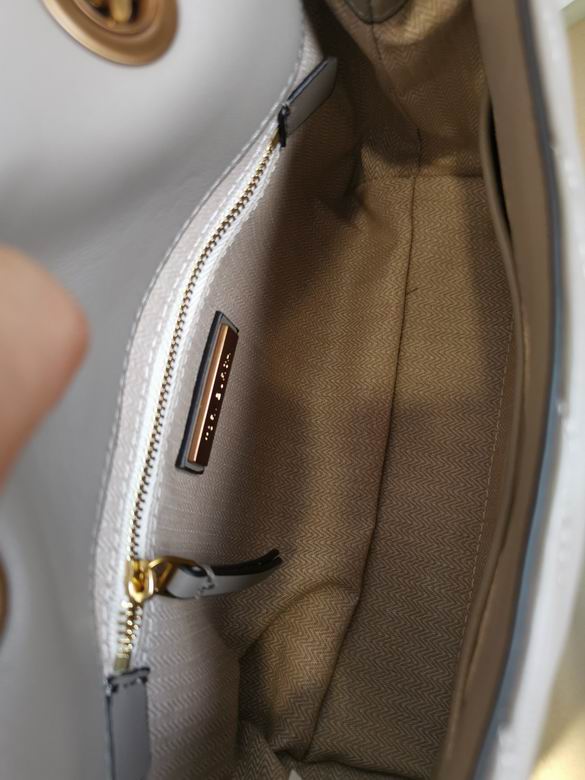 327 22.5X15X8cm TB 7色 51