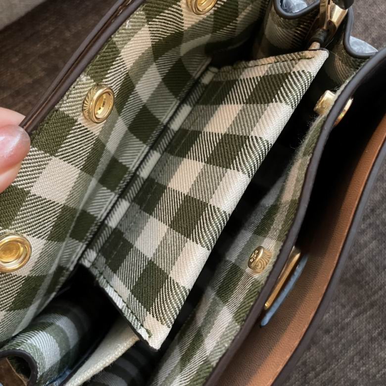 334 19X16.5X8.5cm TB 7