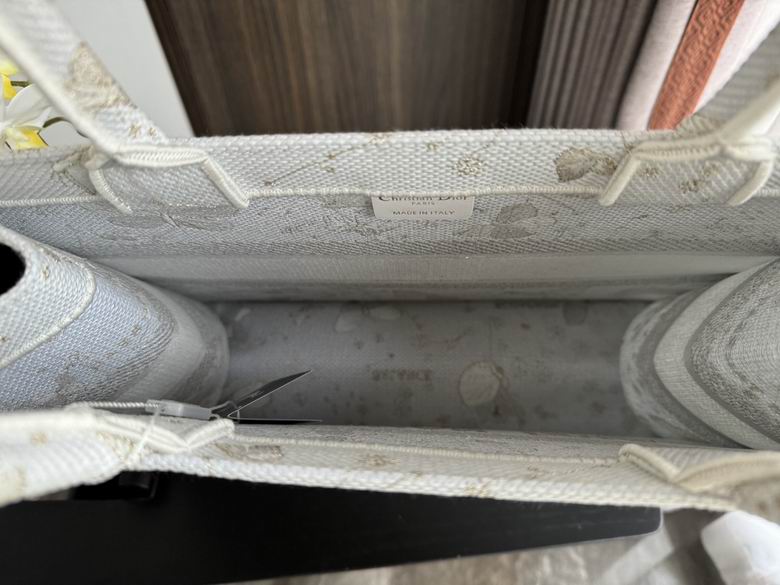 36X18X28cm 042406 YG 8