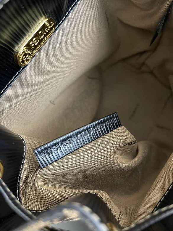 5101B69 18.5X24X10cm SF 6