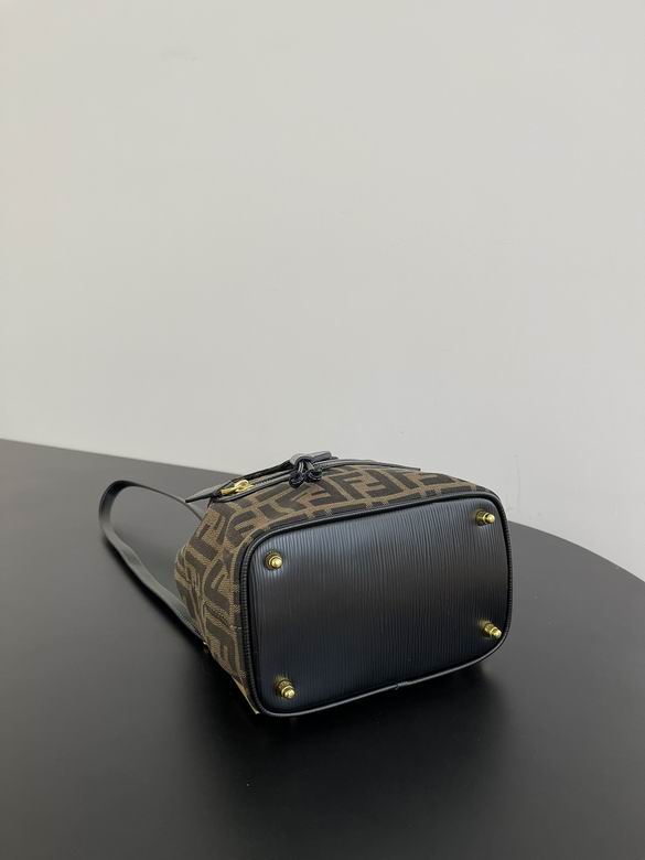 5101B69 18.5X24X10cm SF 9