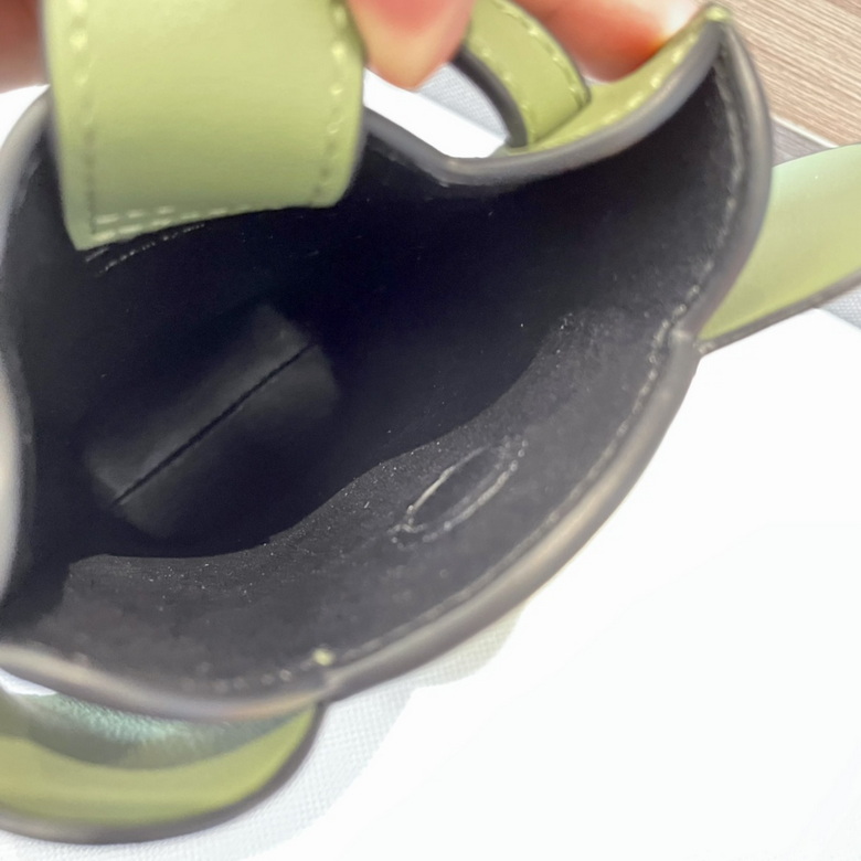 522156 19X8X4cm SS (35)