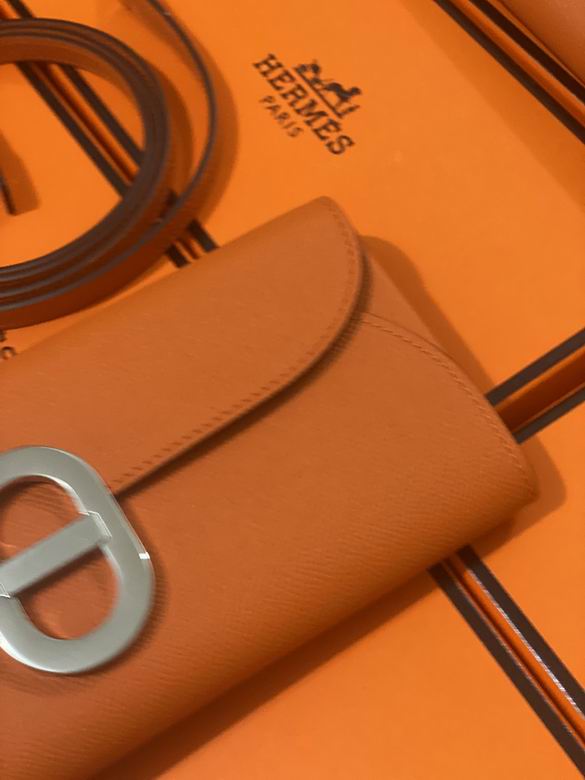 526 11X9.2X2.2cm YG 4 (4)