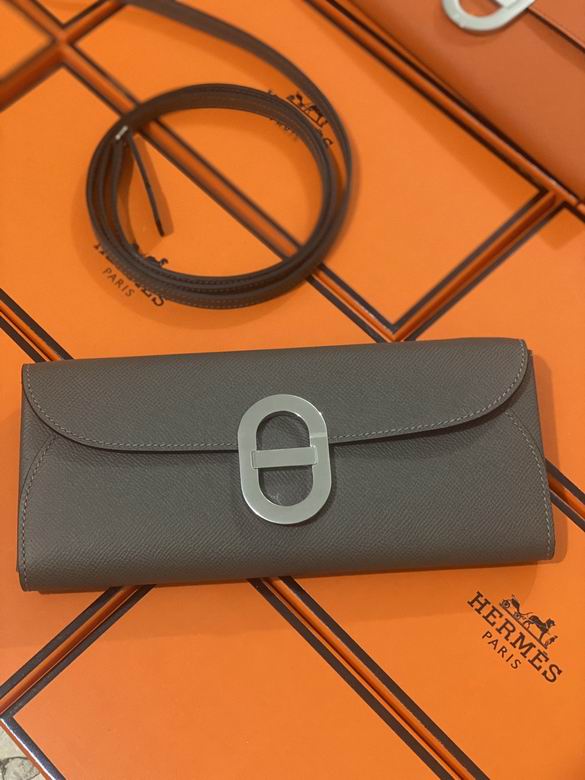 526 11X9.2X2.2cm YG 5 (1)