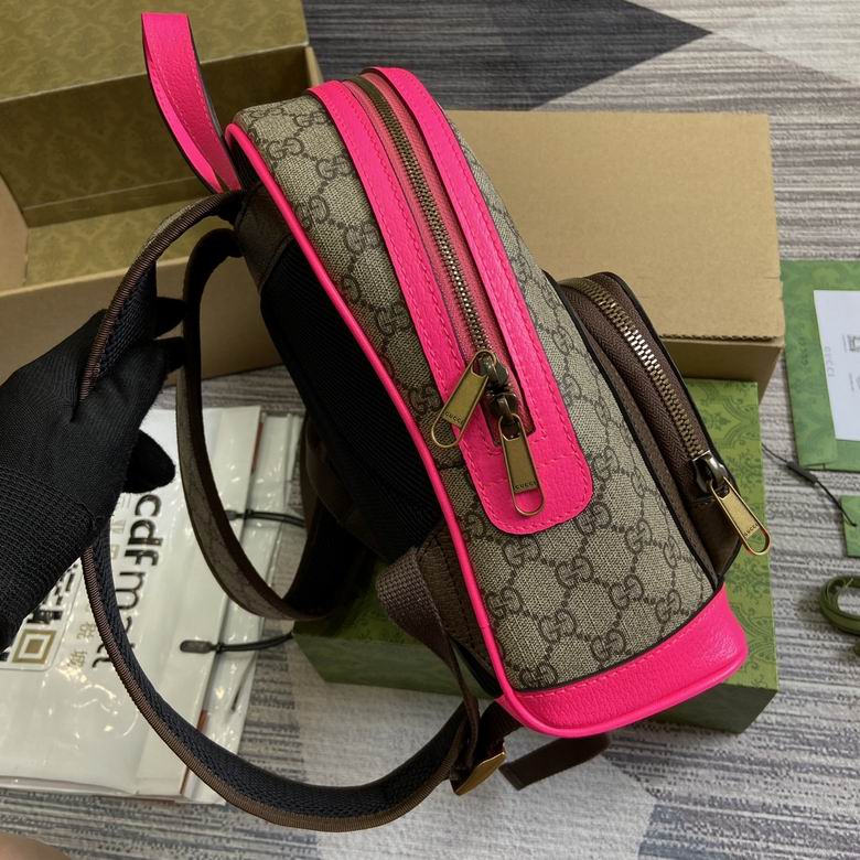 547965 22X29X15cm MP 3