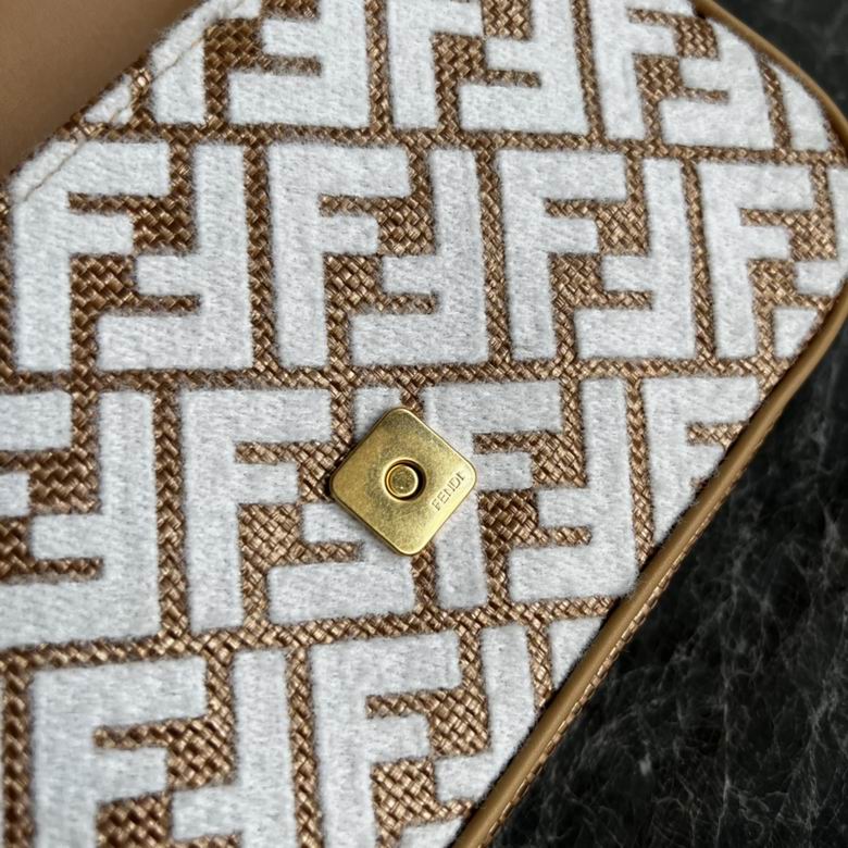 56890 24X14.5X6cm SF 8