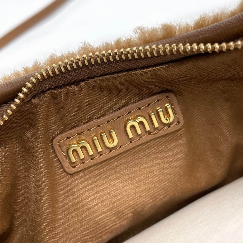 5B078 18X10X6cm H 2色 17