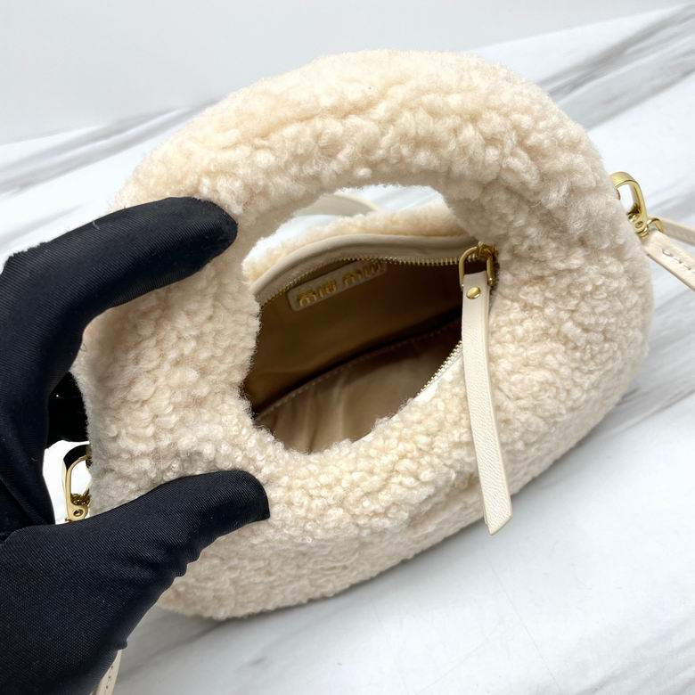 5B078 18X10X6cm H 2色 9