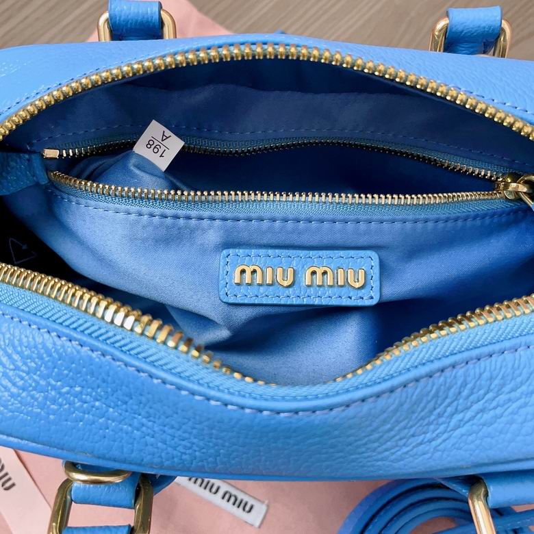 5BB142 22X10.5X7.5cm SF 3色 18