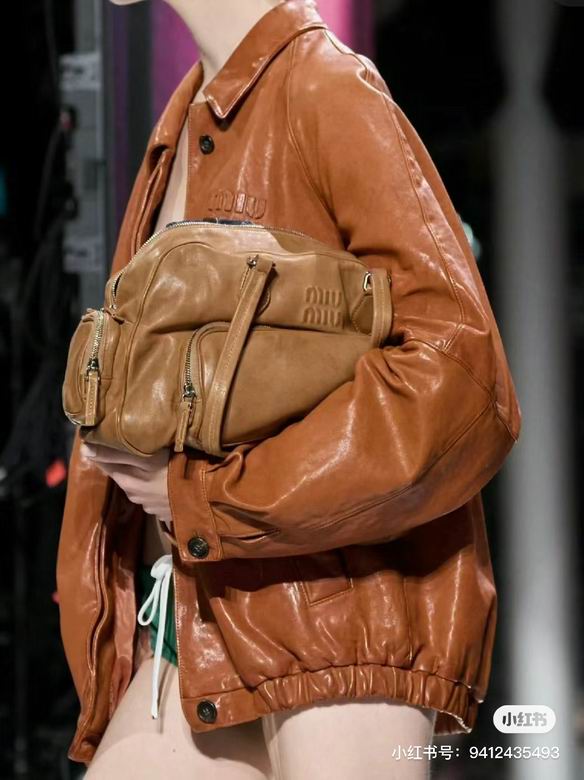 5BB159 32X21X12.5cm SF 8