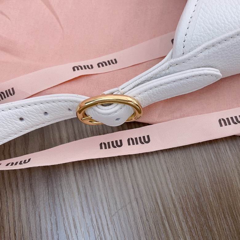 5BC157 29X15X4cm SF 2色 7