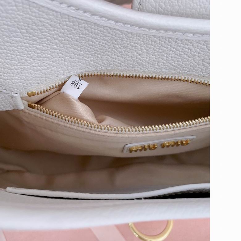 5BC157 29X15X4cm SF 2色 9