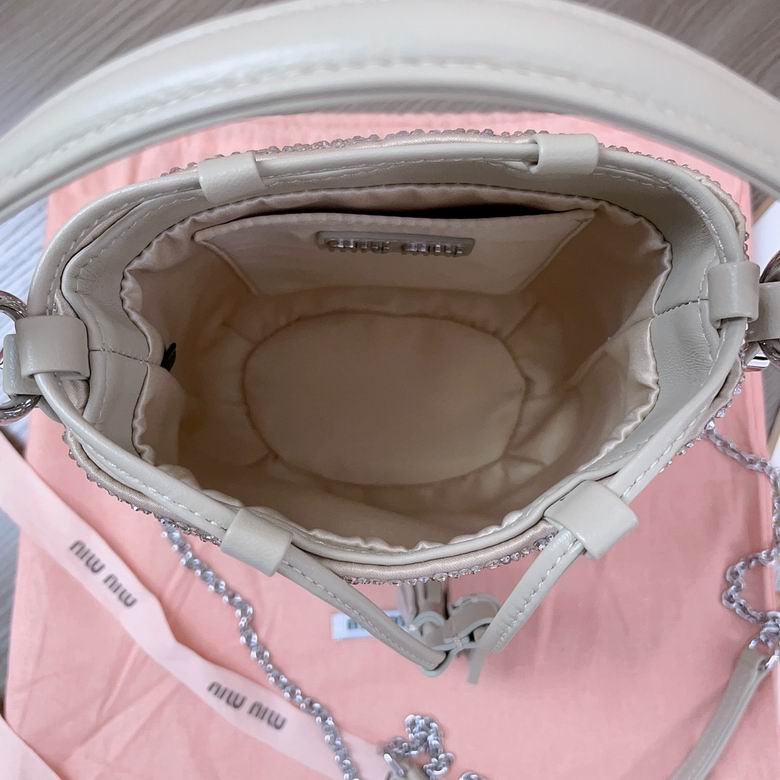 5BE085 17X15X10cm SF 2色 17