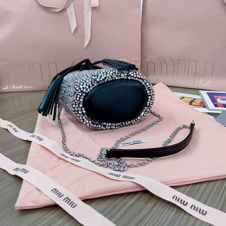 5BE085 17X15X10cm SF 2色 4