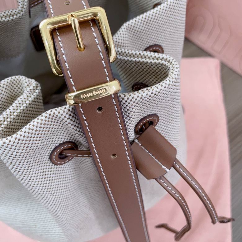 5BE089 23X29X17cm SF 6