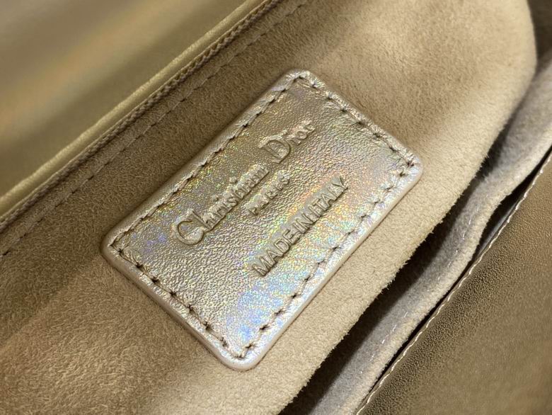 6011 20X16.5X8cm WO 3色 18