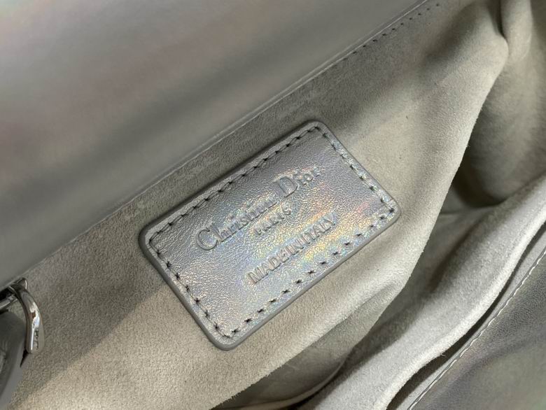 6011 20X16.5X8cm WO 3色 27