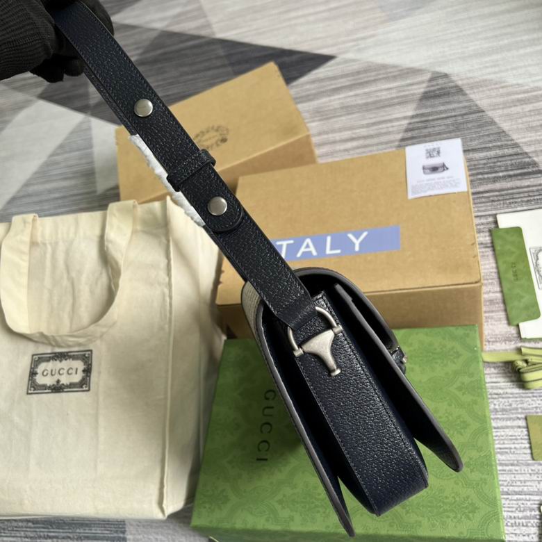 602204 25X18X8cm MP 3