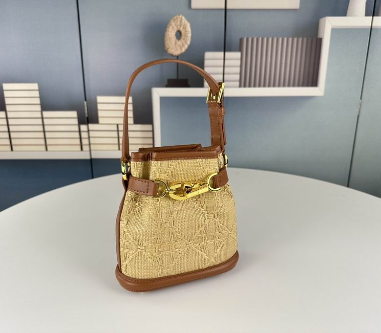 6613 17X7X18cm DN 1 (5)