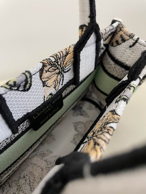 7001 21.5X13X7.5cm YG 8