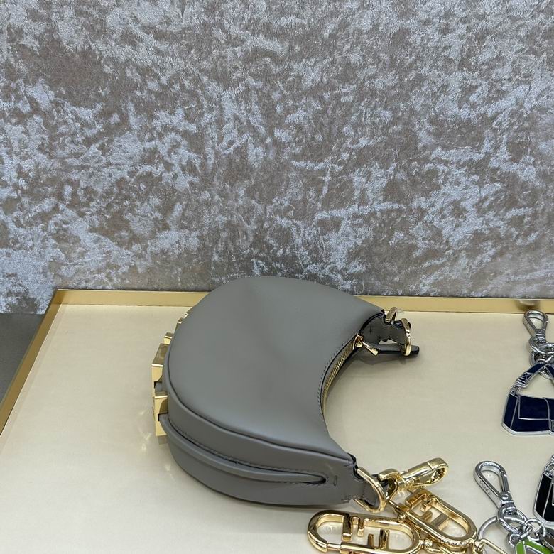 7014 16.5X14X5cm H 13色 41