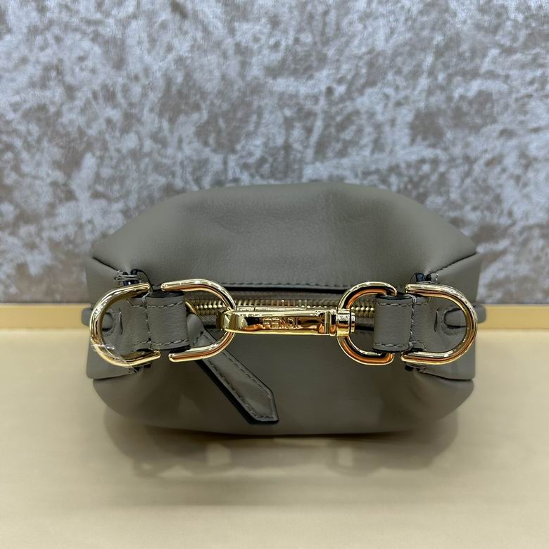 7014 16.5X14X5cm H 13色 44