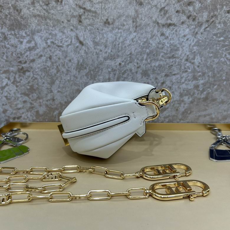 7014 16.5X14X5cm H 13色 49