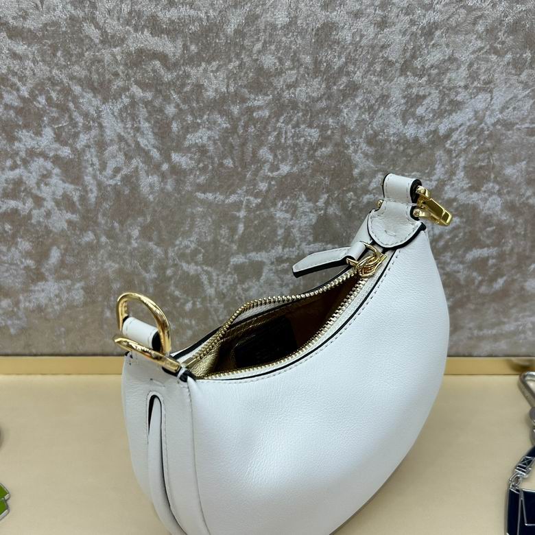 7014 16.5X14X5cm H 13色 53