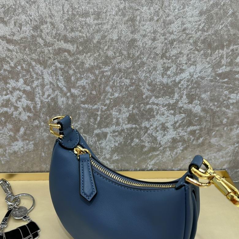 7014 16.5X14X5cm H 13色 77