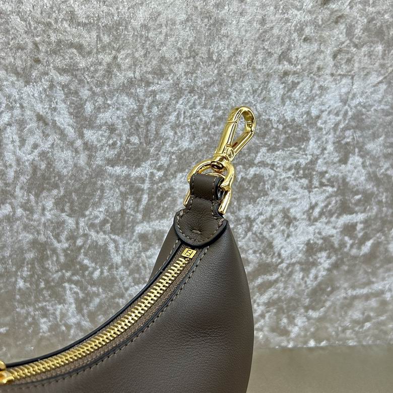 7014 16.5X14X5cm H 13色 84