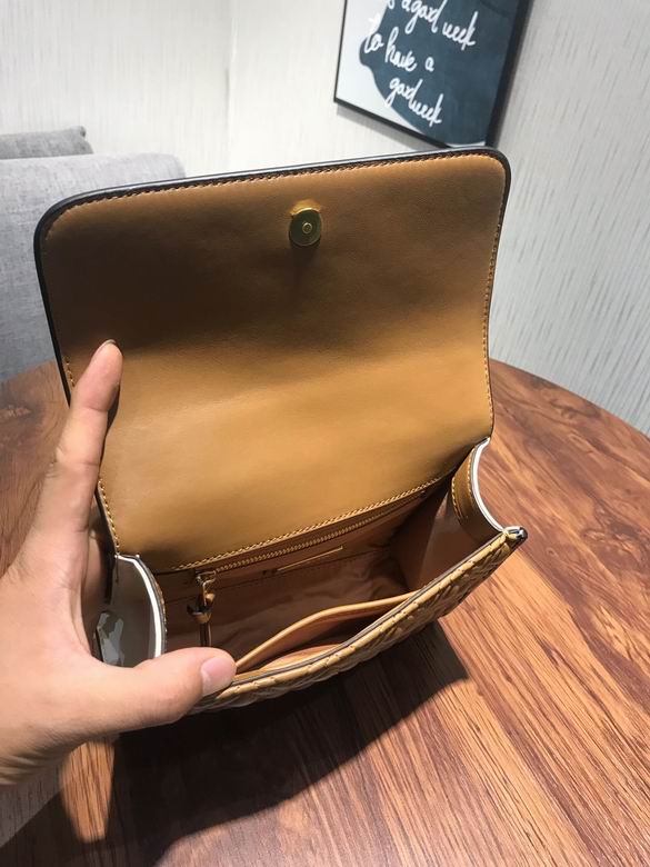 718 21X15X6.5cm TB 11色 68