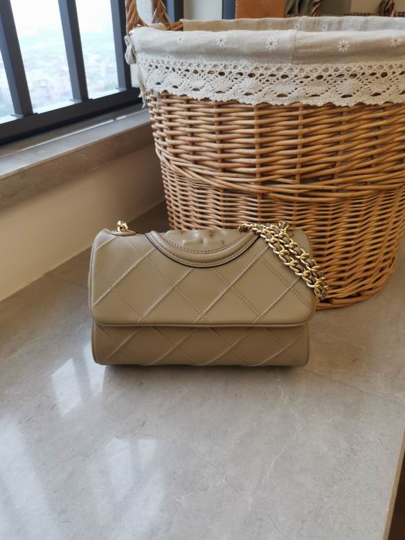 740 14.5X22X8cm TB 4色 10