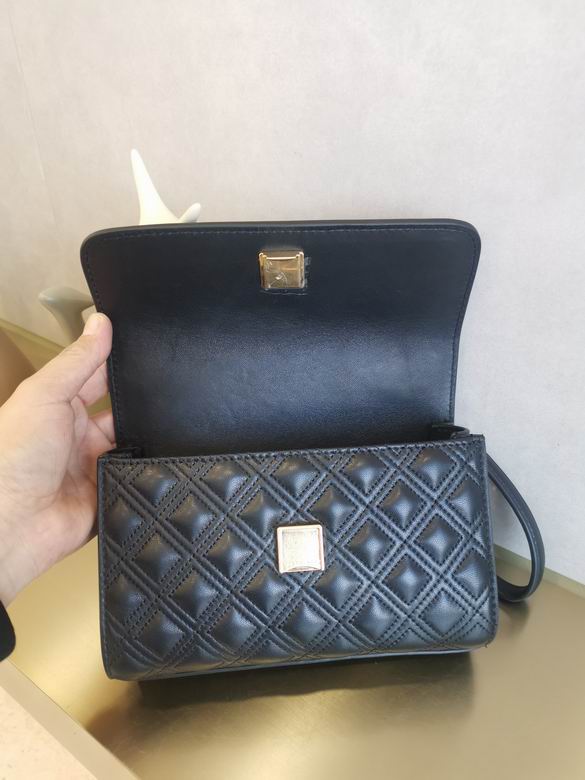 755 27X18X8.3cm 21X13.5X6.5cm TB 12色 15