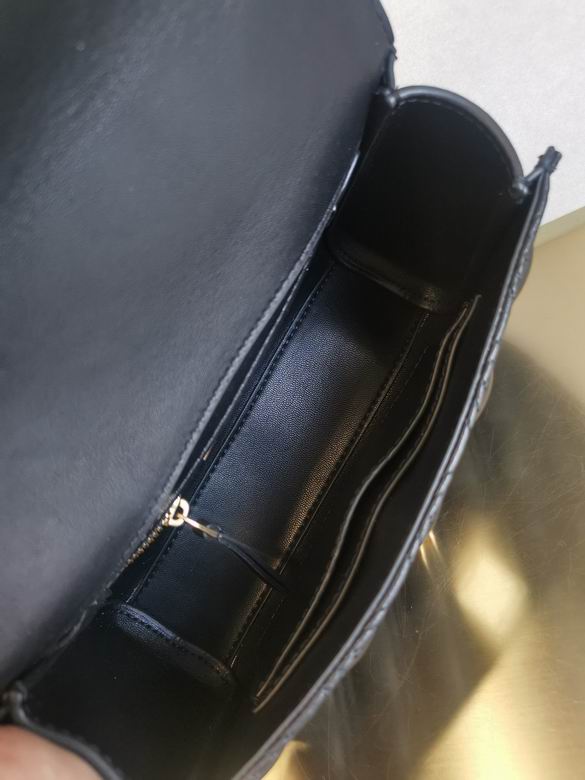 755 27X18X8.3cm 21X13.5X6.5cm TB 12色 16