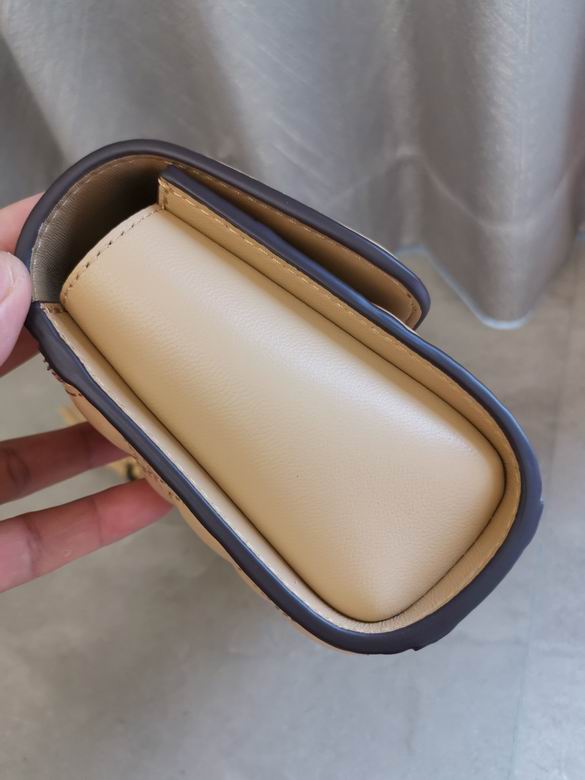 755 27X18X8.3cm 21X13.5X6.5cm TB 12色 5