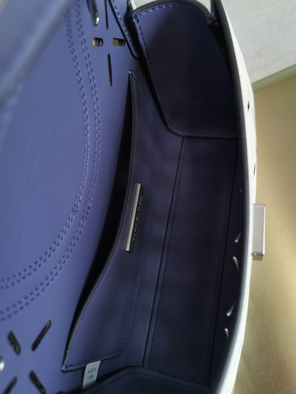 755 27X18X8.3cm 21X13.5X6.5cm TB 12色 87