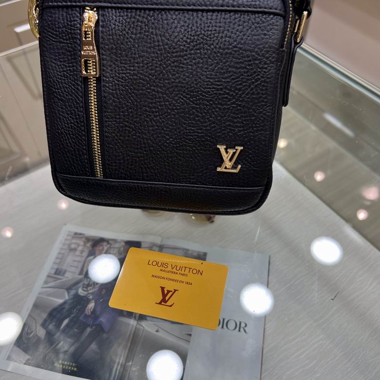 7763-4 18X7X21cm XM 5