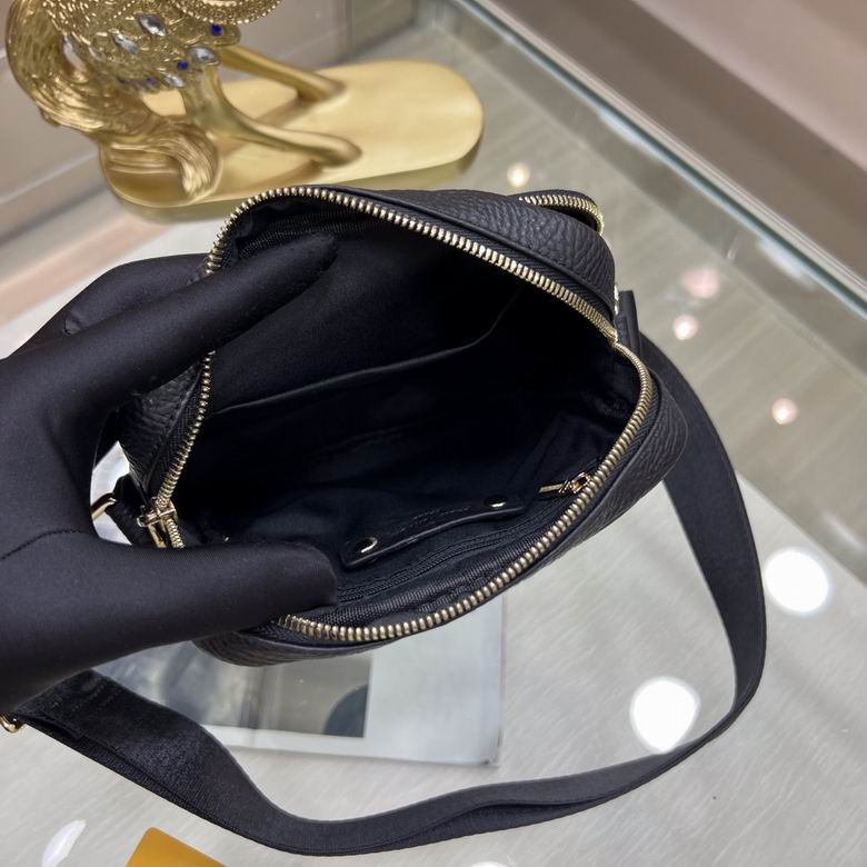 7763-4 18X7X21cm XM 9