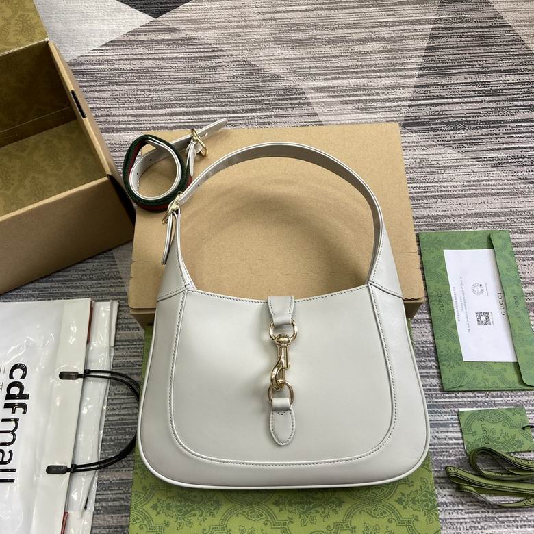 782849 27.5X19X4cm MP 4色 10