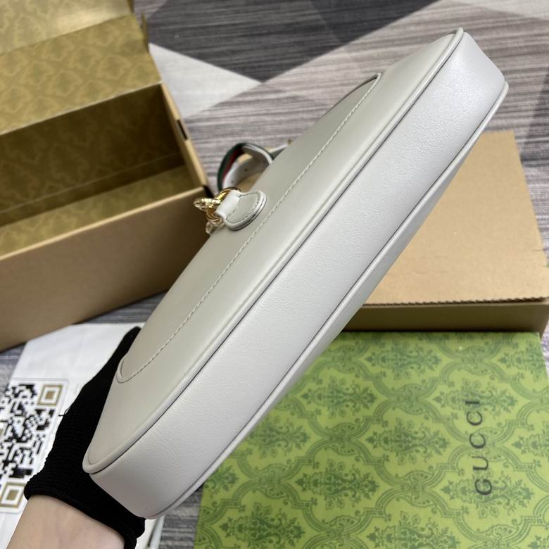 782849 27.5X19X4cm MP 4色 16