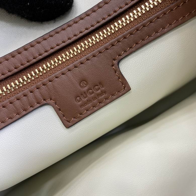 782849 27.5X19X4cm MP 9