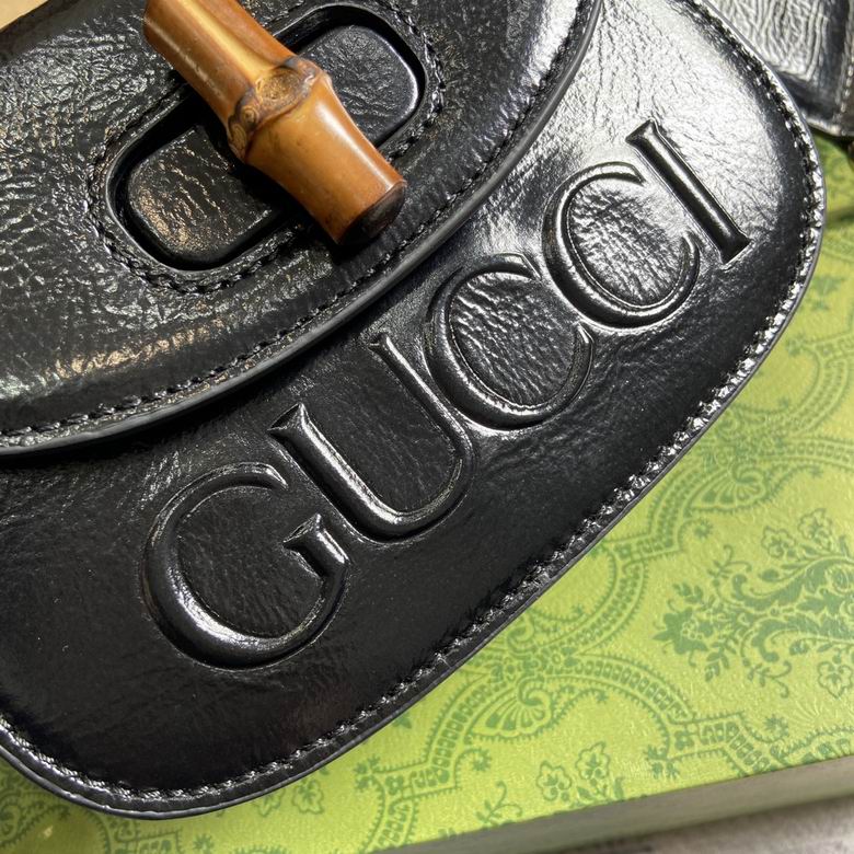 786482 17X12X7.5cm MP 5