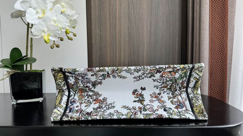 8001 36X18X28cm YG 11色 52