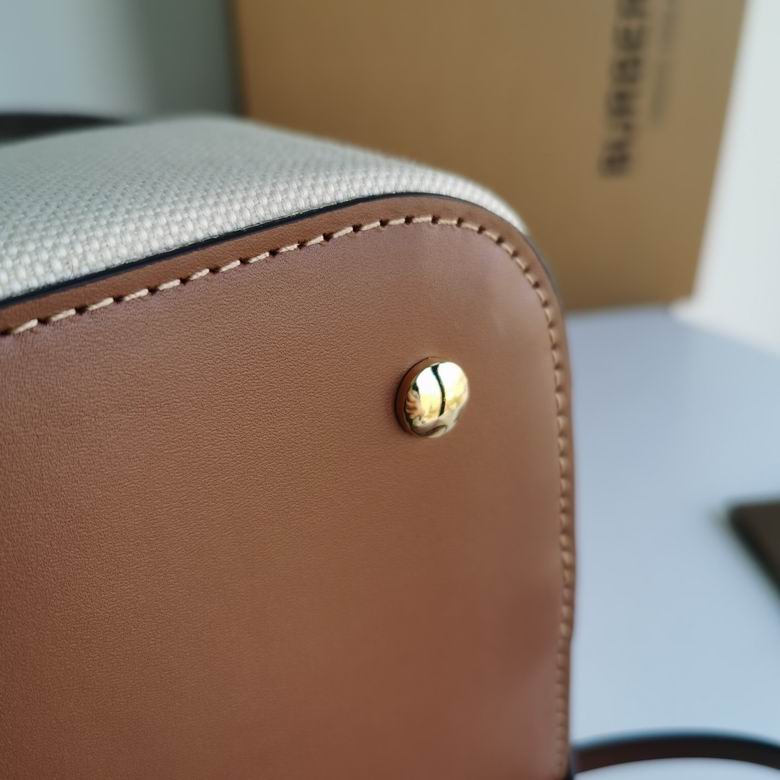 80268241 21X16.5X25cm IQ 7