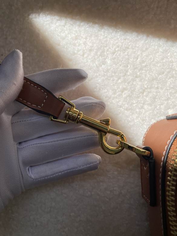 8091 21.5X16X7cm YG 7_ (5)