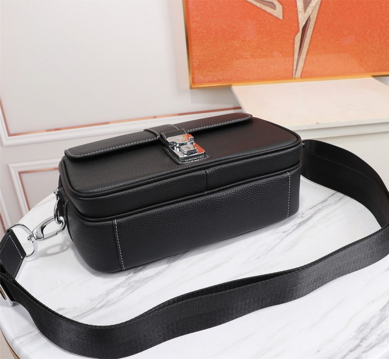 8306-3 28X18X7cm WP (25)