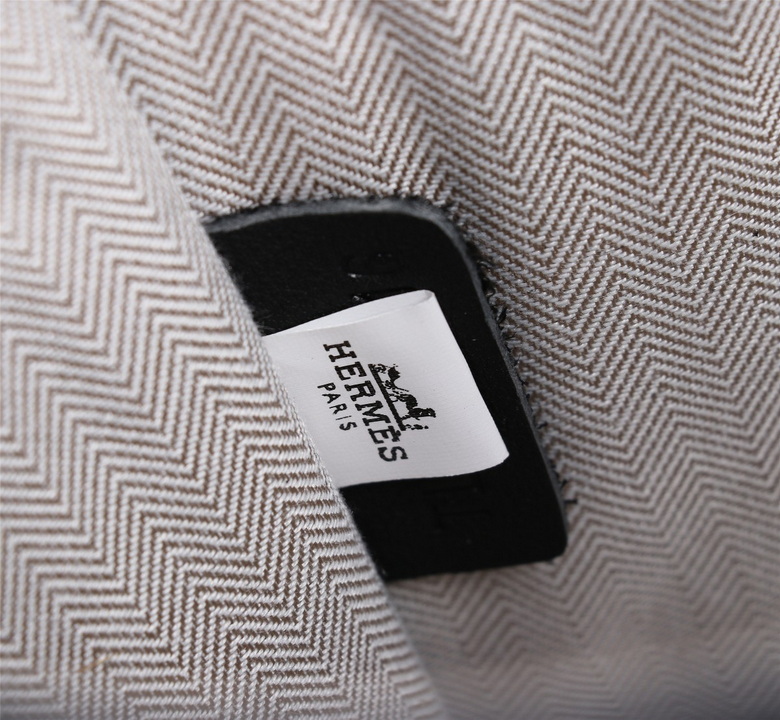 8311-1 39X29X8cm WP (17)