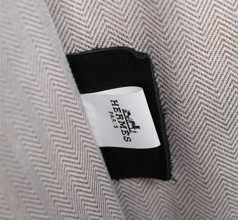 8311-1-1 39X29X8cm WP (7)