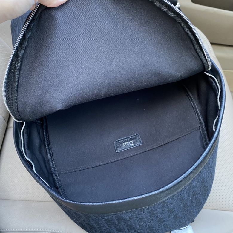 8539 30X42X15cm WP (8)