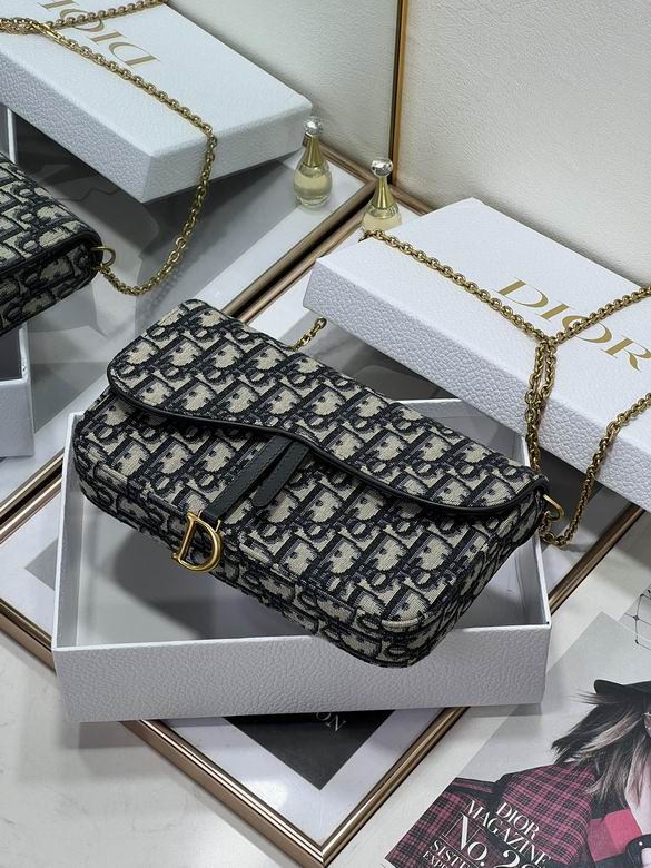 8806-1 21.5X12.5X3.7cm YG 5